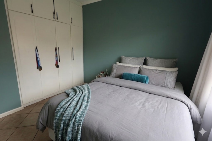 2 Bedroom Property for Sale in Beacon Bay Eastern Cape